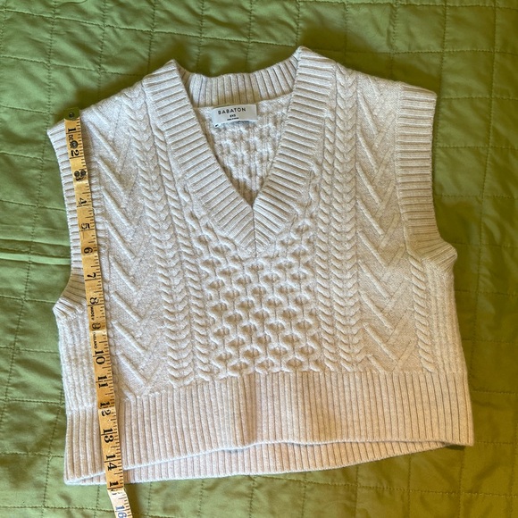 Beige Aritzia/Babaton Cropped Wool Vest - Picture 5 of 6